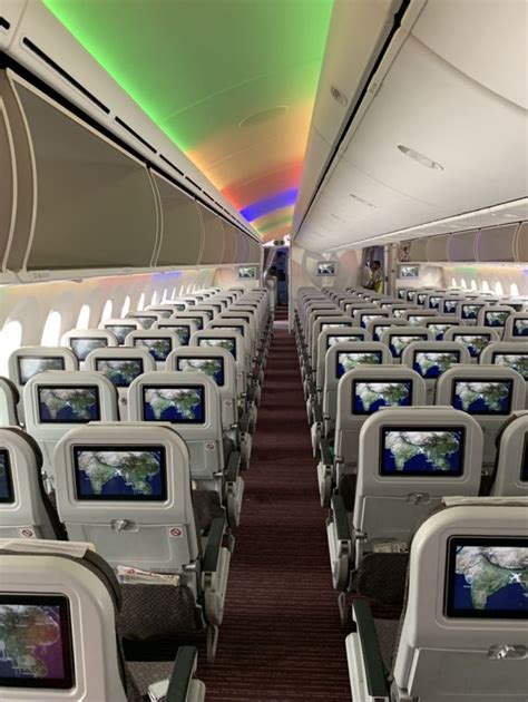 Review: Biman Bangladesh Boeing 787 .